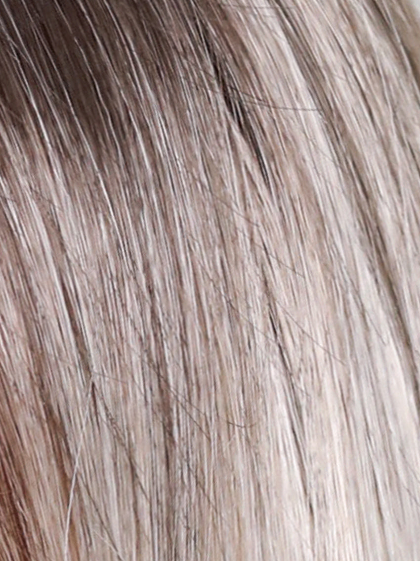 Magic Emma Deluxe in Light Blond Rooted by Gisela Mayer, side profile showing the elegant shoulder-length waves and modern style.