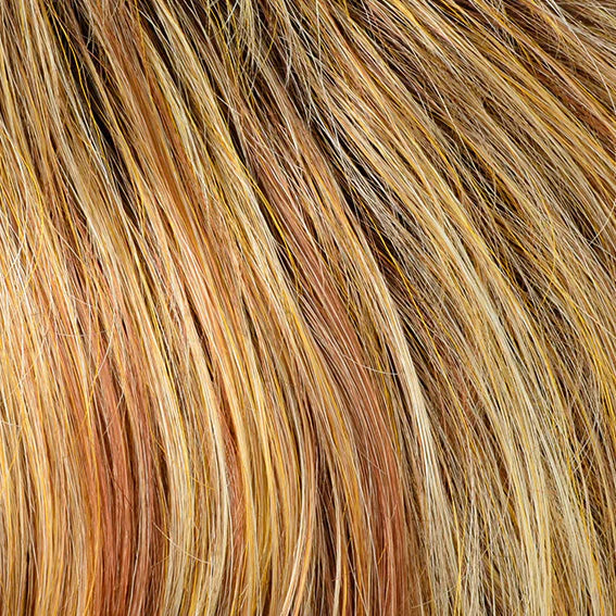Duo Whitney by Gisela Mayer in blonde shade, side view showing the light blonde tone on the short wig.