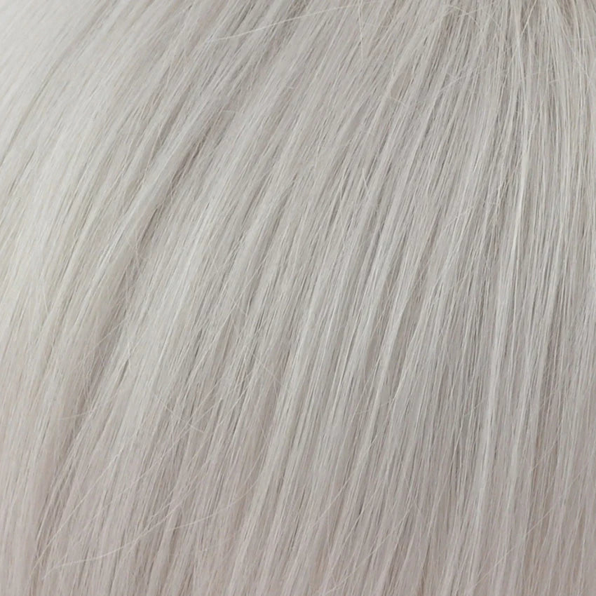 Anna Mono Lace in 60 silver-grey by Gisela Mayer, front view showing the contemporary grey tone on the short wavy synthetic wig.