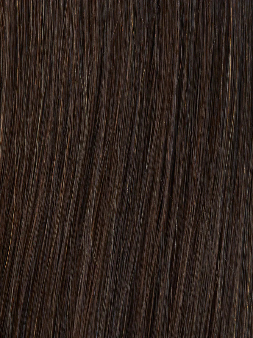 Gisela Mayer Linda HH Deluxe, profile view showing the fluid mid-length cut and natural Remy hair movement.
