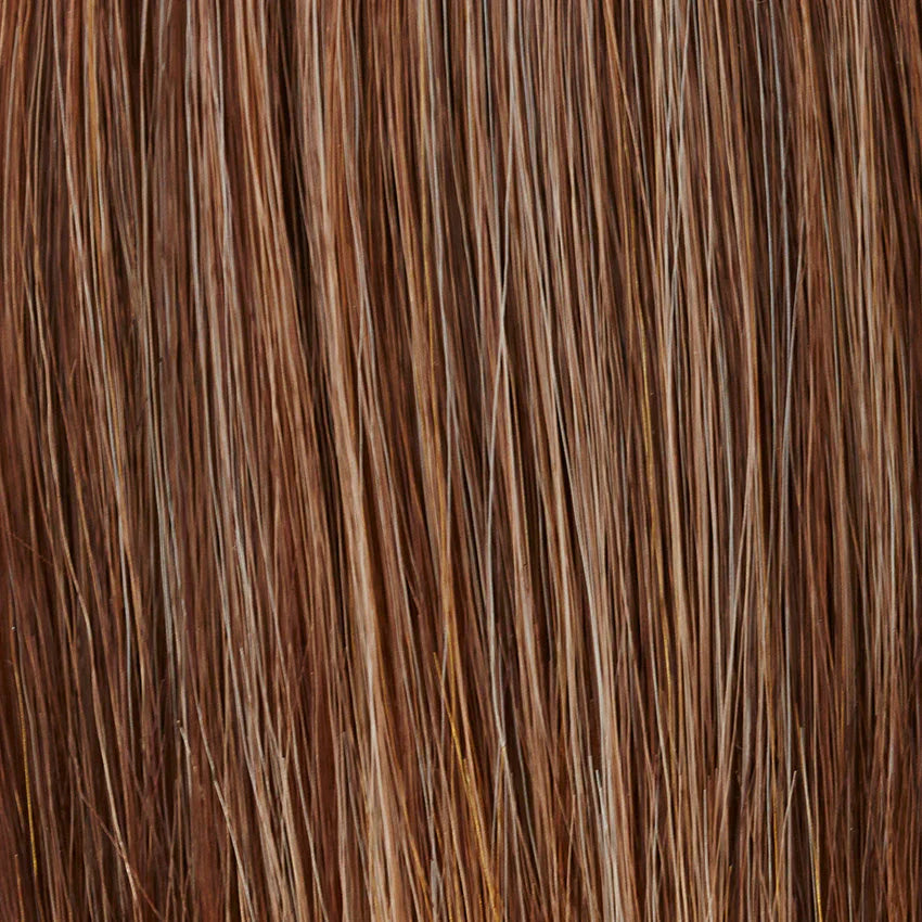 Leilah Mono Small in Hazelnut Mix by Gisela Mayer, front view showing the warm hazelnut shade on the short synthetic wig.
