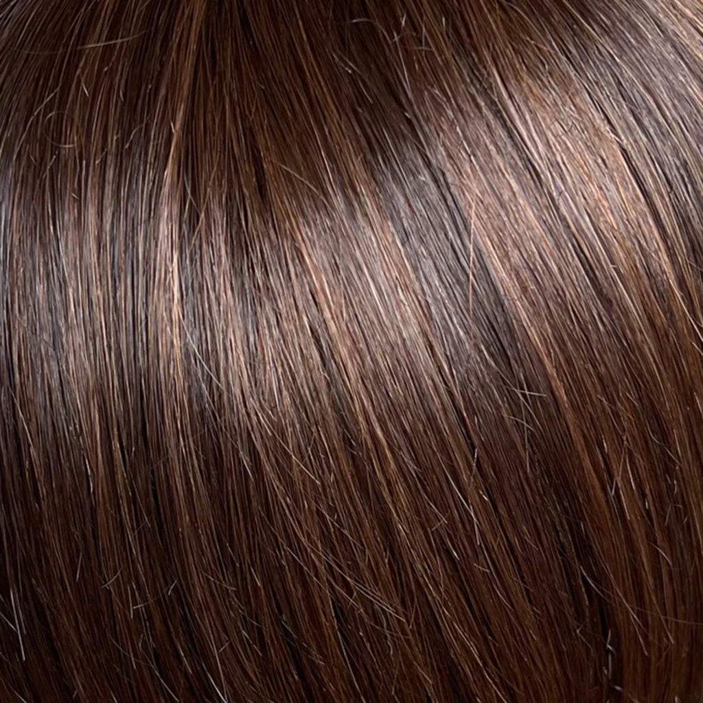 Supreme Moda by Gisela Mayer, front view showing the realistic hairline and fluid long semi-natural hair.