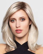 Perruque femme Luna Lace, longue et lisse, élégante et naturelle, parfaite pour dissimuler la pelade avec raffinement.