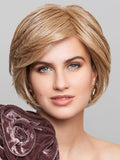 Perruque femme Nature Stage Mono Lace, mi-longue et raffinée, idéale pour masquer l’alopécie avec naturel et élégance.