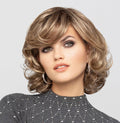 Perruque High End Sharon ondulée pour femme, volume naturel, fibre synthétique, idéale contre l’alopécie ou perte de cheveux.