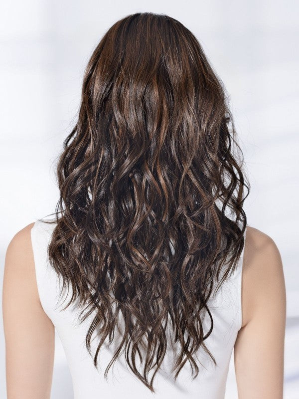 Ellen Wille Sparkle Deluxe, three-quarter view showing the flowing long wavy silhouette and elegant feminine finish.