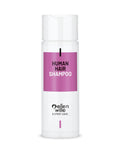Le shampooing Ellen Wille pour perruques naturelles nettoie en douceur, hydrate et démêle, préservant éclat et texture des cheveux.